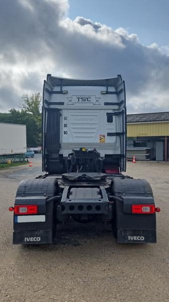 Iveco S-WAY AS 440 S - Vetopöytäauto: kuva Iveco S-WAY AS 440 S - Vetopöytäauto Iveco S-WAY AS 440 S - Vetopöytäauto: kuva Iveco S-WAY AS 440 S - Vetopöytäauto