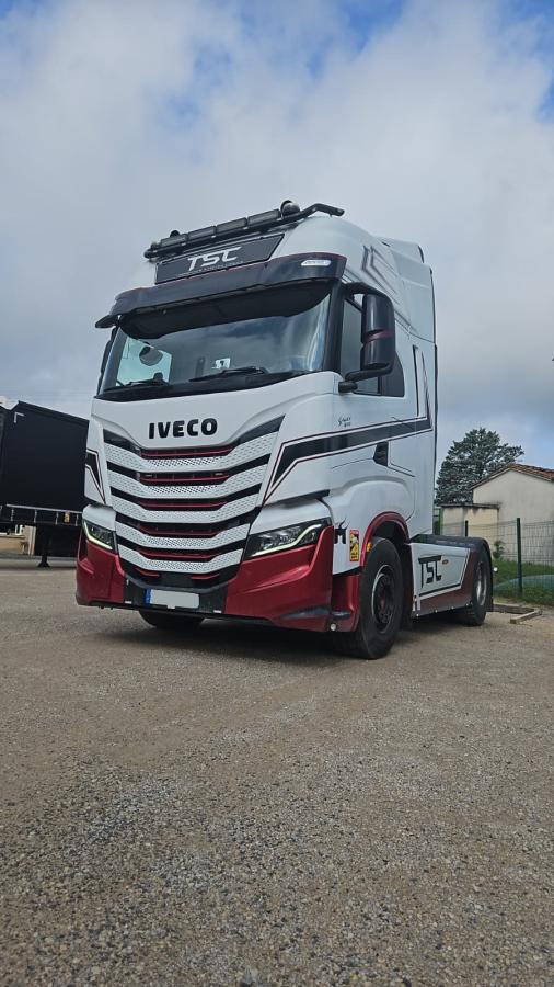 Iveco S-WAY AS 440 S - Vetopöytäauto: kuva Iveco S-WAY AS 440 S - Vetopöytäauto Iveco S-WAY AS 440 S - Vetopöytäauto: kuva Iveco S-WAY AS 440 S - Vetopöytäauto