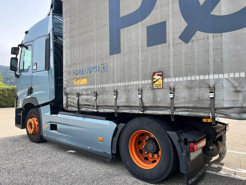 Renault Gamme T 480B - Vetopöytäauto: kuva Renault Gamme T 480B - Vetopöytäauto Renault Gamme T 480B - Vetopöytäauto: kuva Renault Gamme T 480B - Vetopöytäauto