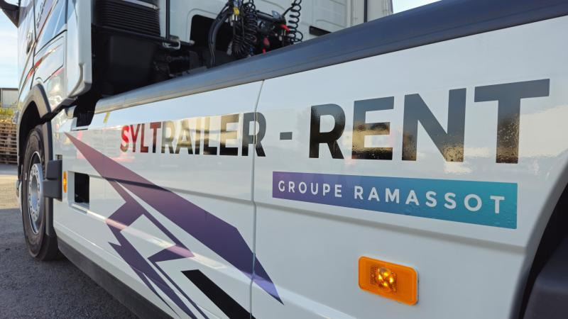 Volvo FH 500 AERO Globetrotter XXL (Location / Rent) - Vetopöytäauto: kuva Volvo FH 500 AERO Globetrotter XXL (Location / Rent) - Vetopöytäauto Volvo FH 500 AERO Globetrotter XXL (Location / Rent) - Vetopöytäauto: kuva Volvo FH 500 AERO Globetrotter XXL (Location / Rent) - Vetopöytäauto