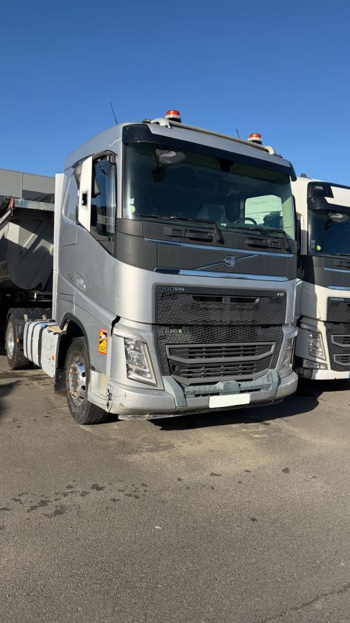 Volvo FH 500 - Vetopöytäauto: kuva Volvo FH 500 - Vetopöytäauto Volvo FH 500 - Vetopöytäauto: kuva Volvo FH 500 - Vetopöytäauto