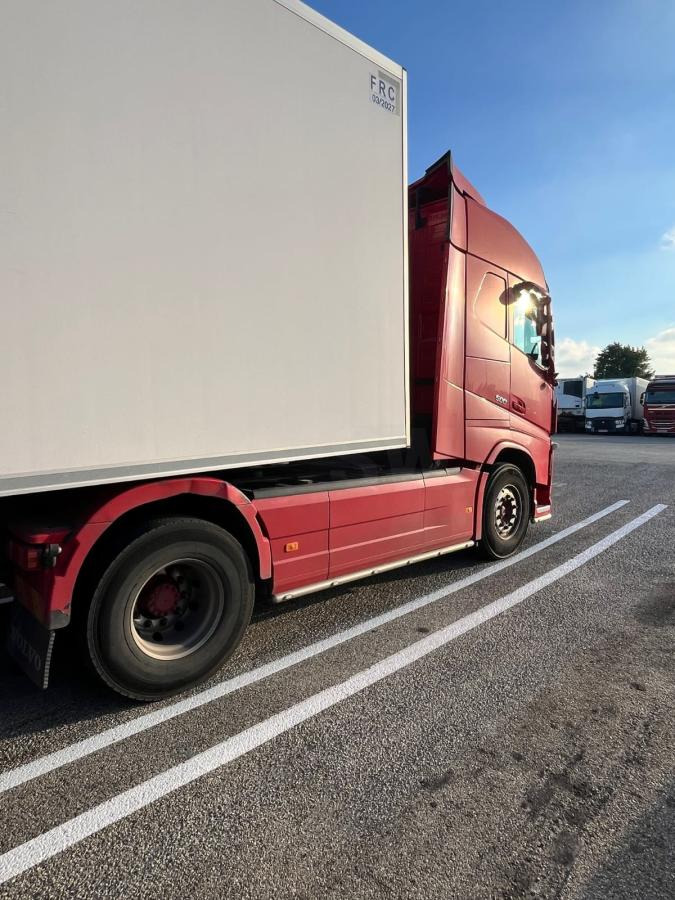 Volvo FH 500 - Vetopöytäauto: kuva Volvo FH 500 - Vetopöytäauto Volvo FH 500 - Vetopöytäauto: kuva Volvo FH 500 - Vetopöytäauto