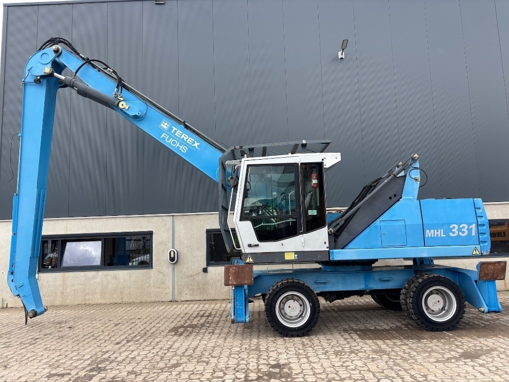 Fuchs MHL 331 D - MHL 335 - MHL 340 - Materiaalinkäsittelykone: kuva Fuchs MHL 331 D - MHL 335 - MHL 340 - Materiaalinkäsittelykone Fuchs MHL 331 D - MHL 335 - MHL 340 - Materiaalinkäsittelykone: kuva Fuchs MHL 331 D - MHL 335 - MHL 340 - Materiaalinkäsittelykone