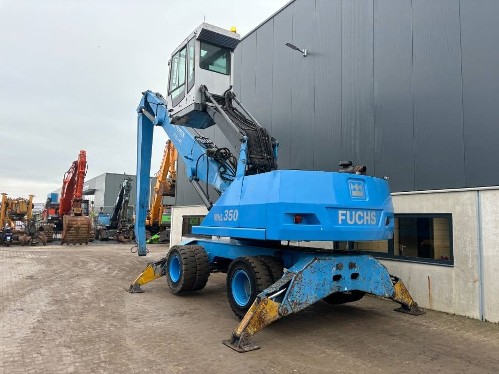 Fuchs MHL350 -- MHL 350 - Materiaalinkäsittelykone: kuva Fuchs MHL350 -- MHL 350 - Materiaalinkäsittelykone Fuchs MHL350 -- MHL 350 - Materiaalinkäsittelykone: kuva Fuchs MHL350 -- MHL 350 - Materiaalinkäsittelykone