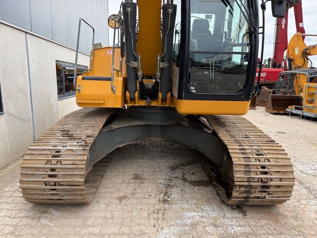 Liebherr R 922 LC - R922LC - R 922 - Telakaivukone: kuva Liebherr R 922 LC - R922LC - R 922 - Telakaivukone Liebherr R 922 LC - R922LC - R 922 - Telakaivukone: kuva Liebherr R 922 LC - R922LC - R 922 - Telakaivukone