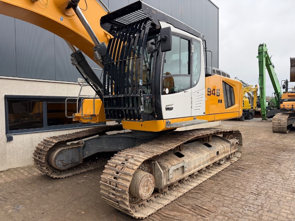 Liebherr R 946 LC - R946 - R946LC - R 938 - Telakaivukone: kuva Liebherr R 946 LC - R946 - R946LC - R 938 - Telakaivukone Liebherr R 946 LC - R946 - R946LC - R 938 - Telakaivukone: kuva Liebherr R 946 LC - R946 - R946LC - R 938 - Telakaivukone
