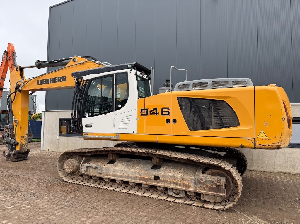 Liebherr R 946 LC - R946 - R946LC - R 938 - Telakaivukone: kuva Liebherr R 946 LC - R946 - R946LC - R 938 - Telakaivukone Liebherr R 946 LC - R946 - R946LC - R 938 - Telakaivukone: kuva Liebherr R 946 LC - R946 - R946LC - R 938 - Telakaivukone