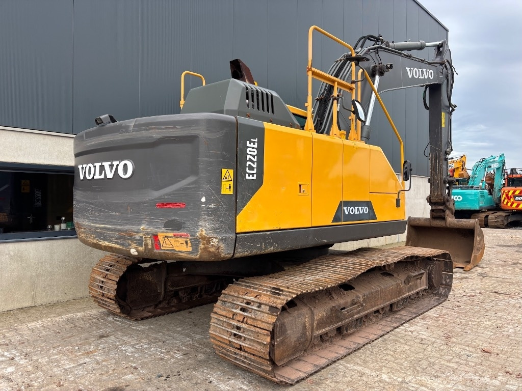 Volvo EC 220 E - EC220EL - EC 220 - Telakaivukone: kuva Volvo EC 220 E - EC220EL - EC 220 - Telakaivukone Volvo EC 220 E - EC220EL - EC 220 - Telakaivukone: kuva Volvo EC 220 E - EC220EL - EC 220 - Telakaivukone