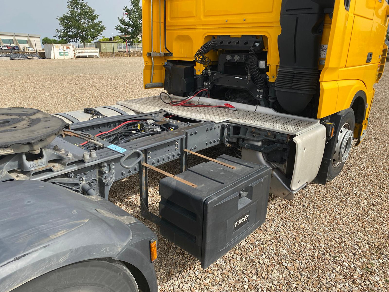 DAF 480 Space Cab - Vetopöytäauto: kuva DAF 480 Space Cab - Vetopöytäauto DAF 480 Space Cab - Vetopöytäauto: kuva DAF 480 Space Cab - Vetopöytäauto