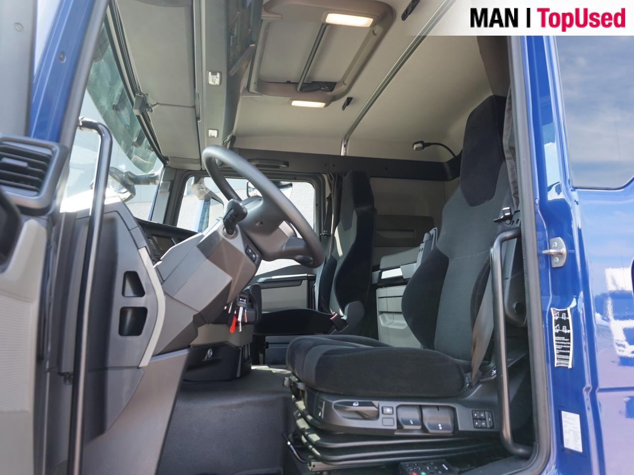 Lava-kuorma-auto MAN TGM 18.250 4x2 BL CH: kuva Lava-kuorma-auto MAN TGM 18.250 4x2 BL CH