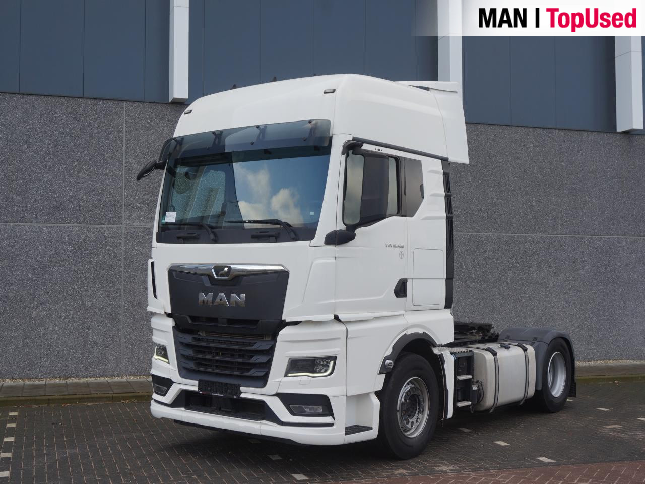 MAN TGX 18.430 4x2 BL SA / Intarder - Vetopöytäauto: kuva MAN TGX 18.430 4x2 BL SA / Intarder - Vetopöytäauto MAN TGX 18.430 4x2 BL SA / Intarder - Vetopöytäauto: kuva MAN TGX 18.430 4x2 BL SA / Intarder - Vetopöytäauto