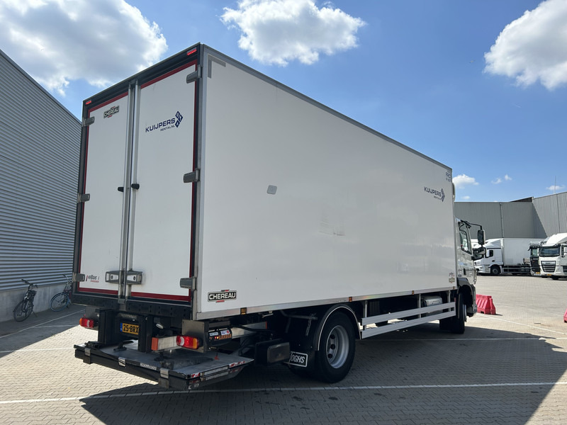 DAF CF 260 FA / Carrier Koeler - 30 gr / Chereau Frigobox / Laadklep 2000 kg - Refrigeraattori kuorma-auto: kuva DAF CF 260 FA / Carrier Koeler - 30 gr / Chereau Frigobox / Laadklep 2000 kg - Refrigeraattori kuorma-auto DAF CF 260 FA / Carrier Koeler - 30 gr / Chereau Frigobox / Laadklep 2000 kg - Refrigeraattori kuorma-auto: kuva DAF CF 260 FA / Carrier Koeler - 30 gr / Chereau Frigobox / Laadklep 2000 kg - Refrigeraattori kuorma-auto