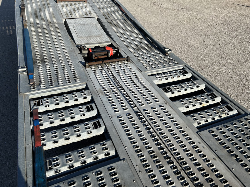 Eroglu ALPB 08 / Semi Dieplader / Auto - Machine Transport / Lier 5 Ton - Kuljetin puoliperävaunu: kuva Eroglu ALPB 08 / Semi Dieplader / Auto - Machine Transport / Lier 5 Ton - Kuljetin puoliperävaunu Eroglu ALPB 08 / Semi Dieplader / Auto - Machine Transport / Lier 5 Ton - Kuljetin puoliperävaunu: kuva Eroglu ALPB 08 / Semi Dieplader / Auto - Machine Transport / Lier 5 Ton - Kuljetin puoliperävaunu