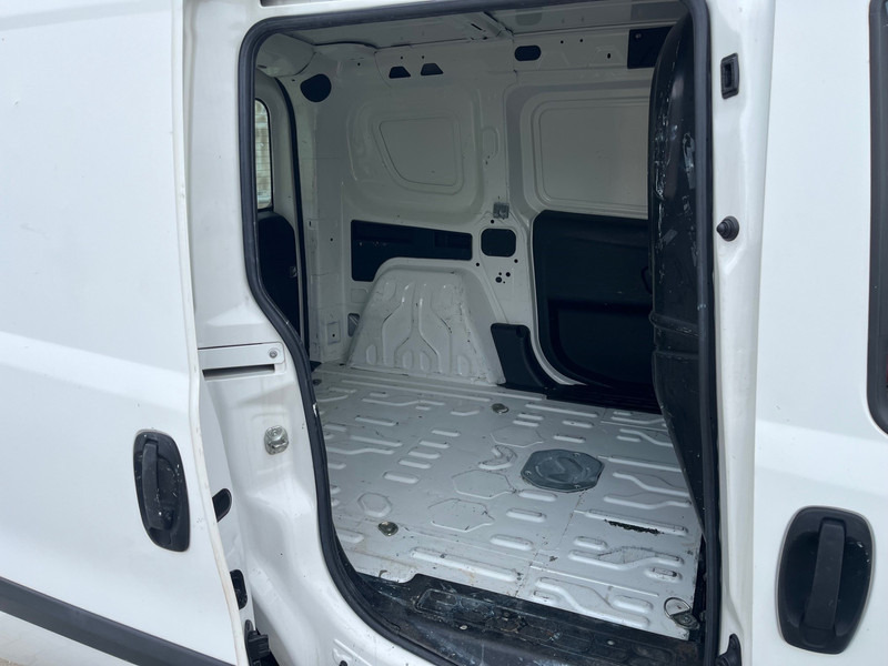 Fiat Dobló Cargo 1.3 MultiJet / NL Van - Pieni pakettiauto: kuva Fiat Dobló Cargo 1.3 MultiJet / NL Van - Pieni pakettiauto Fiat Dobló Cargo 1.3 MultiJet / NL Van - Pieni pakettiauto: kuva Fiat Dobló Cargo 1.3 MultiJet / NL Van - Pieni pakettiauto