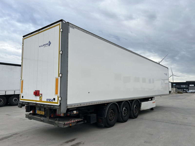 Fruehauf CNP 03 / Box / Laadklep / SAF Schijfrem - Umpikori puoliperävaunu: kuva Fruehauf CNP 03 / Box / Laadklep / SAF Schijfrem - Umpikori puoliperävaunu Fruehauf CNP 03 / Box / Laadklep / SAF Schijfrem - Umpikori puoliperävaunu: kuva Fruehauf CNP 03 / Box / Laadklep / SAF Schijfrem - Umpikori puoliperävaunu