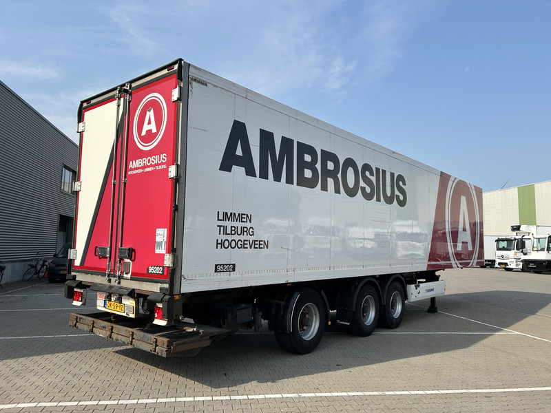 Krone Cool Liner / Carrier Vector 1850 Frigo / Loadlift 3000 kg / APK TUV 02-26 - Refrigeraattori puoliperävaunu: kuva Krone Cool Liner / Carrier Vector 1850 Frigo / Loadlift 3000 kg / APK TUV 02-26 - Refrigeraattori puoliperävaunu Krone Cool Liner / Carrier Vector 1850 Frigo / Loadlift 3000 kg / APK TUV 02-26 - Refrigeraattori puoliperävaunu: kuva Krone Cool Liner / Carrier Vector 1850 Frigo / Loadlift 3000 kg / APK TUV 02-26 - Refrigeraattori puoliperävaunu