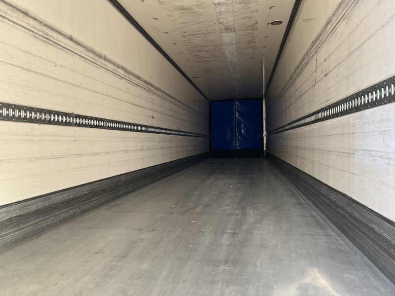 Krone Cool Liner / Carrier Vector 1850 mt / Frigo Box / Loadlift / APK TUV 08-25 - Refrigeraattori puoliperävaunu: kuva Krone Cool Liner / Carrier Vector 1850 mt / Frigo Box / Loadlift / APK TUV 08-25 - Refrigeraattori puoliperävaunu Krone Cool Liner / Carrier Vector 1850 mt / Frigo Box / Loadlift / APK TUV 08-25 - Refrigeraattori puoliperävaunu: kuva Krone Cool Liner / Carrier Vector 1850 mt / Frigo Box / Loadlift / APK TUV 08-25 - Refrigeraattori puoliperävaunu
