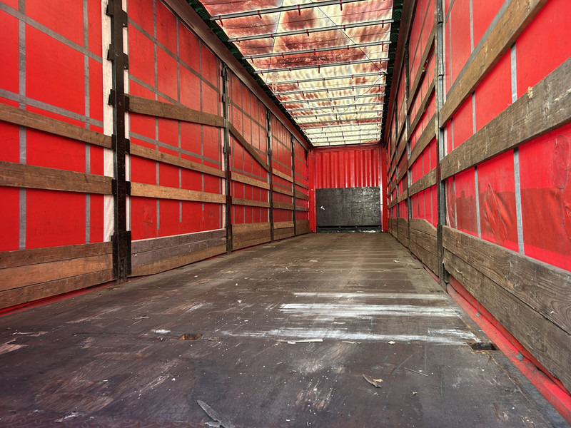 Krone Profi Liner / Mega / Curtinside / BPW Drum / NL Trailer - Pressukapellipuoliperävaunu: kuva Krone Profi Liner / Mega / Curtinside / BPW Drum / NL Trailer - Pressukapellipuoliperävaunu Krone Profi Liner / Mega / Curtinside / BPW Drum / NL Trailer - Pressukapellipuoliperävaunu: kuva Krone Profi Liner / Mega / Curtinside / BPW Drum / NL Trailer - Pressukapellipuoliperävaunu