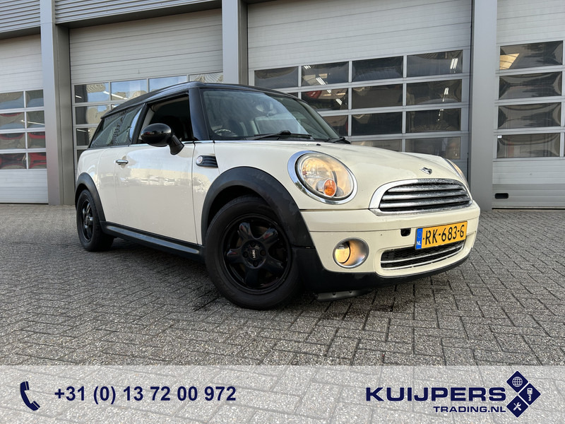 MINI Clubman 1.6 Cooper RHD / Airco / APK TUV 11-25 - Henkilöauto: kuva MINI Clubman 1.6 Cooper RHD / Airco / APK TUV 11-25 - Henkilöauto MINI Clubman 1.6 Cooper RHD / Airco / APK TUV 11-25 - Henkilöauto: kuva MINI Clubman 1.6 Cooper RHD / Airco / APK TUV 11-25 - Henkilöauto