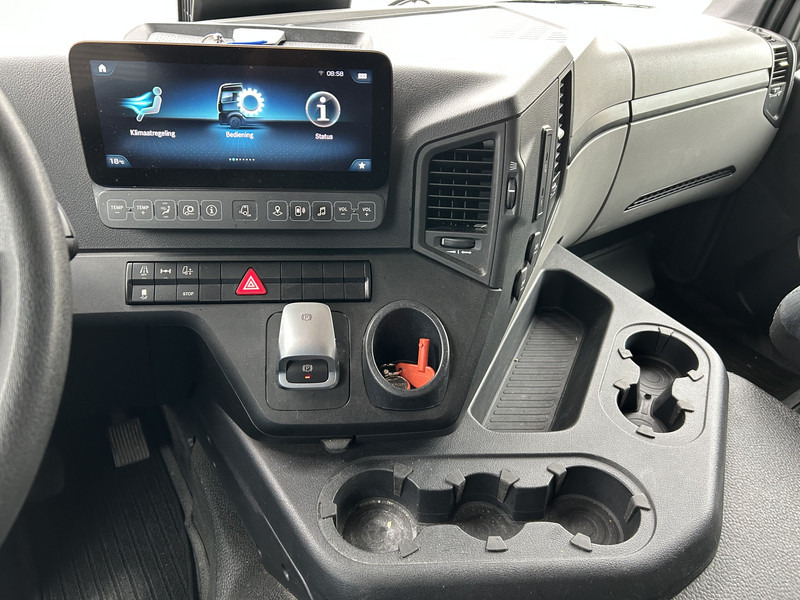Mercedes-Benz Actros 2124 / Carrier Koeler -30 gr / Cheraeu / Laadklep / APK 01-26 - Refrigeraattori kuorma-auto: kuva Mercedes-Benz Actros 2124 / Carrier Koeler -30 gr / Cheraeu / Laadklep / APK 01-26 - Refrigeraattori kuorma-auto Mercedes-Benz Actros 2124 / Carrier Koeler -30 gr / Cheraeu / Laadklep / APK 01-26 - Refrigeraattori kuorma-auto: kuva Mercedes-Benz Actros 2124 / Carrier Koeler -30 gr / Cheraeu / Laadklep / APK 01-26 - Refrigeraattori kuorma-auto