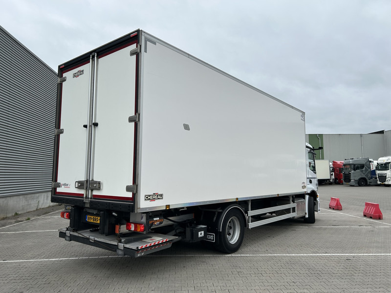 Mercedes-Benz Actros 2124 / Carrier Koeler -30 gr / Cheraeu / Laadklep / APK 01-26 - Refrigeraattori kuorma-auto: kuva Mercedes-Benz Actros 2124 / Carrier Koeler -30 gr / Cheraeu / Laadklep / APK 01-26 - Refrigeraattori kuorma-auto Mercedes-Benz Actros 2124 / Carrier Koeler -30 gr / Cheraeu / Laadklep / APK 01-26 - Refrigeraattori kuorma-auto: kuva Mercedes-Benz Actros 2124 / Carrier Koeler -30 gr / Cheraeu / Laadklep / APK 01-26 - Refrigeraattori kuorma-auto