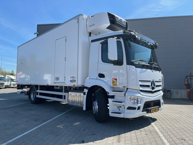 Mercedes-Benz Actros 2124 MULTITEMP / Carrier Koeler / Alleen Te Huur -> 013-7200971 - Refrigeraattori kuorma-auto: kuva Mercedes-Benz Actros 2124 MULTITEMP / Carrier Koeler / Alleen Te Huur -> 013-7200971 - Refrigeraattori kuorma-auto Mercedes-Benz Actros 2124 MULTITEMP / Carrier Koeler / Alleen Te Huur -> 013-7200971 - Refrigeraattori kuorma-auto: kuva Mercedes-Benz Actros 2124 MULTITEMP / Carrier Koeler / Alleen Te Huur -> 013-7200971 - Refrigeraattori kuorma-auto