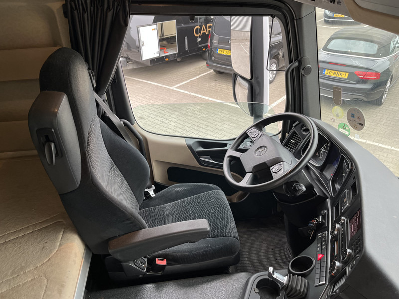Mercedes-Benz Actros 2124 / New Tacho V2 / 617 dkm / Box / Loadlift / APK TUV 09-25 - Umpikori kuorma-auto: kuva Mercedes-Benz Actros 2124 / New Tacho V2 / 617 dkm / Box / Loadlift / APK TUV 09-25 - Umpikori kuorma-auto Mercedes-Benz Actros 2124 / New Tacho V2 / 617 dkm / Box / Loadlift / APK TUV 09-25 - Umpikori kuorma-auto: kuva Mercedes-Benz Actros 2124 / New Tacho V2 / 617 dkm / Box / Loadlift / APK TUV 09-25 - Umpikori kuorma-auto