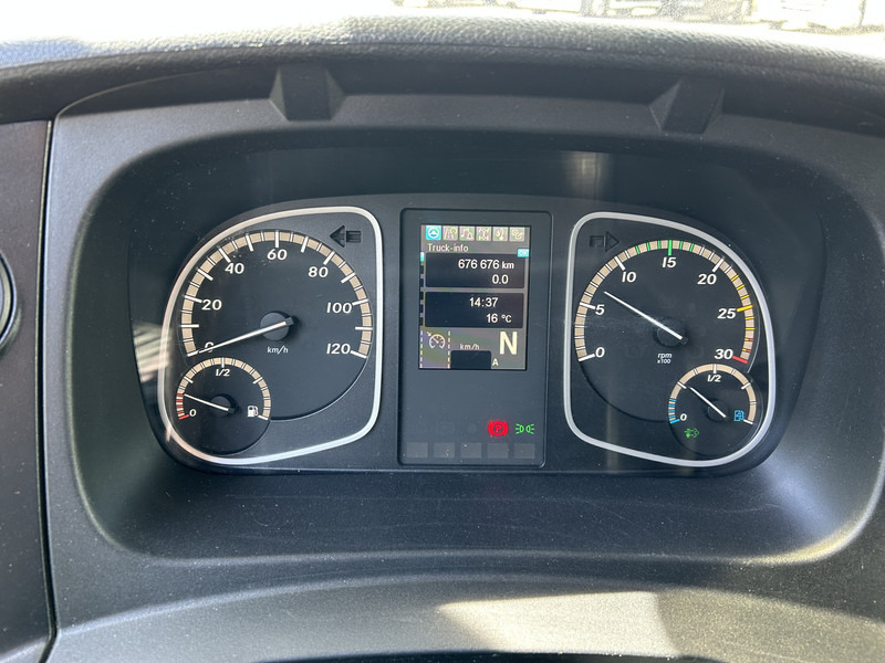 Mercedes-Benz Atego 818 / 8 Ton / 676 dkm / Box / Laadklep / APK TUV 03-26 - Umpikori kuorma-auto: kuva Mercedes-Benz Atego 818 / 8 Ton / 676 dkm / Box / Laadklep / APK TUV 03-26 - Umpikori kuorma-auto Mercedes-Benz Atego 818 / 8 Ton / 676 dkm / Box / Laadklep / APK TUV 03-26 - Umpikori kuorma-auto: kuva Mercedes-Benz Atego 818 / 8 Ton / 676 dkm / Box / Laadklep / APK TUV 03-26 - Umpikori kuorma-auto