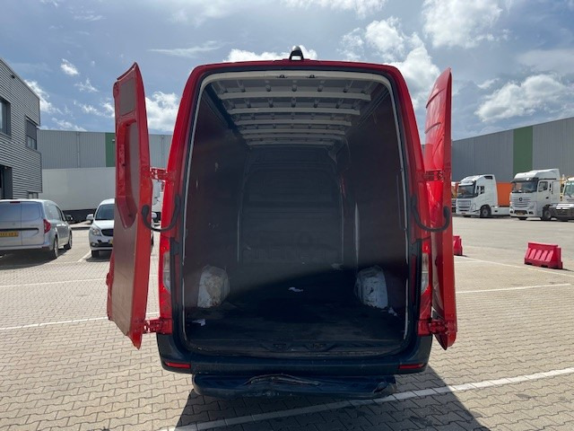 Mercedes-Benz Sprinter 311 / 2.2 CDI / L3 H2 / Automatic / APK-TUV 02-26 - Pieni pakettiauto: kuva Mercedes-Benz Sprinter 311 / 2.2 CDI / L3 H2 / Automatic / APK-TUV 02-26 - Pieni pakettiauto Mercedes-Benz Sprinter 311 / 2.2 CDI / L3 H2 / Automatic / APK-TUV 02-26 - Pieni pakettiauto: kuva Mercedes-Benz Sprinter 311 / 2.2 CDI / L3 H2 / Automatic / APK-TUV 02-26 - Pieni pakettiauto