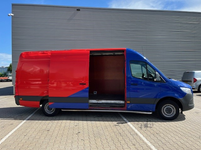 Mercedes-Benz Sprinter 311 / 2.2 CDI / L3 H2 / Automatic / APK-TUV 02-26 - Pieni pakettiauto: kuva Mercedes-Benz Sprinter 311 / 2.2 CDI / L3 H2 / Automatic / APK-TUV 02-26 - Pieni pakettiauto Mercedes-Benz Sprinter 311 / 2.2 CDI / L3 H2 / Automatic / APK-TUV 02-26 - Pieni pakettiauto: kuva Mercedes-Benz Sprinter 311 / 2.2 CDI / L3 H2 / Automatic / APK-TUV 02-26 - Pieni pakettiauto