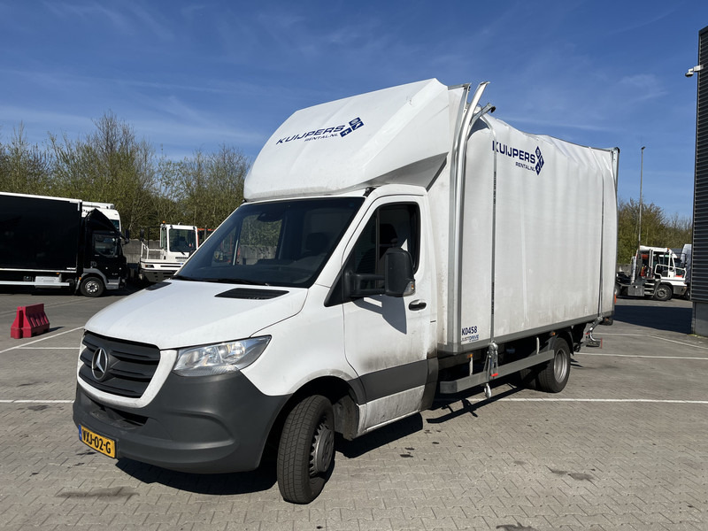 Jakeluauto Mercedes-Benz Sprinter 315 1.9 CDI / Dak Schade - Roof Damage / Loadlift / APK TUV 07-26: kuva Jakeluauto Mercedes-Benz Sprinter 315 1.9 CDI / Dak Schade - Roof Damage / Loadlift / APK TUV 07-26