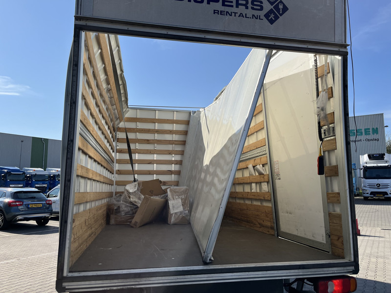 Jakeluauto Mercedes-Benz Sprinter 315 1.9 CDI / Dak Schade - Roof Damage / Loadlift / APK TUV 07-26: kuva Jakeluauto Mercedes-Benz Sprinter 315 1.9 CDI / Dak Schade - Roof Damage / Loadlift / APK TUV 07-26
