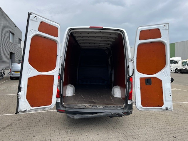 Mercedes-Benz Sprinter 315 1.9 CDI / L4 H2 / Automatic / APK-TUV 04-26 - Pakettiauto: kuva Mercedes-Benz Sprinter 315 1.9 CDI / L4 H2 / Automatic / APK-TUV 04-26 - Pakettiauto Mercedes-Benz Sprinter 315 1.9 CDI / L4 H2 / Automatic / APK-TUV 04-26 - Pakettiauto: kuva Mercedes-Benz Sprinter 315 1.9 CDI / L4 H2 / Automatic / APK-TUV 04-26 - Pakettiauto