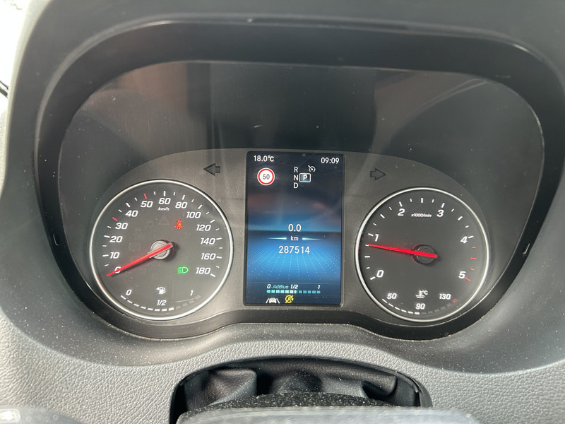 Mercedes-Benz Sprinter 515 1.9 CDI / Box Damage - Schade / Loadlift / APK TUV 04-26 - Jakeluauto: kuva Mercedes-Benz Sprinter 515 1.9 CDI / Box Damage - Schade / Loadlift / APK TUV 04-26 - Jakeluauto Mercedes-Benz Sprinter 515 1.9 CDI / Box Damage - Schade / Loadlift / APK TUV 04-26 - Jakeluauto: kuva Mercedes-Benz Sprinter 515 1.9 CDI / Box Damage - Schade / Loadlift / APK TUV 04-26 - Jakeluauto