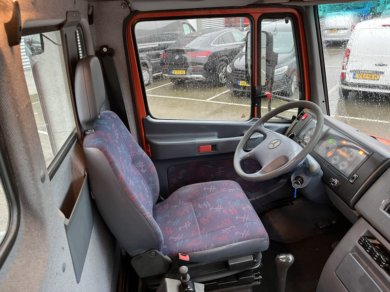Mercedes-Benz Vario 612 D / Car - Machine Transporter 570 cm / Winch / Ramps / NL Truck - Kuljetin kuorma-auto: kuva Mercedes-Benz Vario 612 D / Car - Machine Transporter 570 cm / Winch / Ramps / NL Truck - Kuljetin kuorma-auto Mercedes-Benz Vario 612 D / Car - Machine Transporter 570 cm / Winch / Ramps / NL Truck - Kuljetin kuorma-auto: kuva Mercedes-Benz Vario 612 D / Car - Machine Transporter 570 cm / Winch / Ramps / NL Truck - Kuljetin kuorma-auto