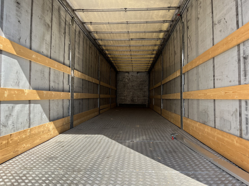 Samro ST 39 WH / Curtainside / 3 axle BPW Disk / NL Trailer - Pressukapellipuoliperävaunu: kuva Samro ST 39 WH / Curtainside / 3 axle BPW Disk / NL Trailer - Pressukapellipuoliperävaunu Samro ST 39 WH / Curtainside / 3 axle BPW Disk / NL Trailer - Pressukapellipuoliperävaunu: kuva Samro ST 39 WH / Curtainside / 3 axle BPW Disk / NL Trailer - Pressukapellipuoliperävaunu
