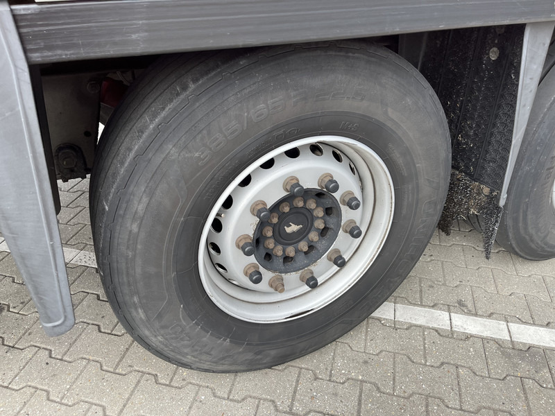 Umpikori puoliperävaunu Schmitz Cargobull SCB S2 / Box Trailer / 2 axle / Loadlift / APK TUV 04-26: kuva Umpikori puoliperävaunu Schmitz Cargobull SCB S2 / Box Trailer / 2 axle / Loadlift / APK TUV 04-26