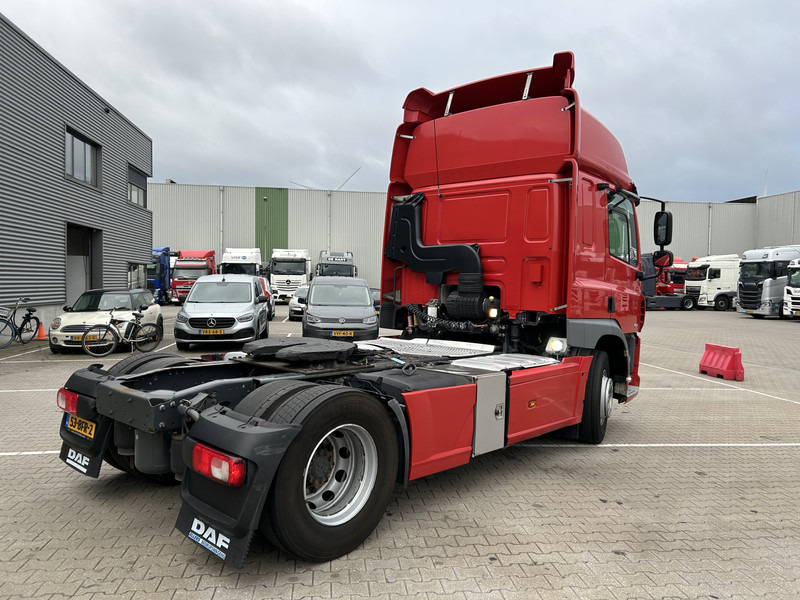 DAF CF 400 FT Space Cab / 827 dkm / Smart Tacho V2 / APK TUV 02-26 - Vetopöytäauto: kuva DAF CF 400 FT Space Cab / 827 dkm / Smart Tacho V2 / APK TUV 02-26 - Vetopöytäauto DAF CF 400 FT Space Cab / 827 dkm / Smart Tacho V2 / APK TUV 02-26 - Vetopöytäauto: kuva DAF CF 400 FT Space Cab / 827 dkm / Smart Tacho V2 / APK TUV 02-26 - Vetopöytäauto