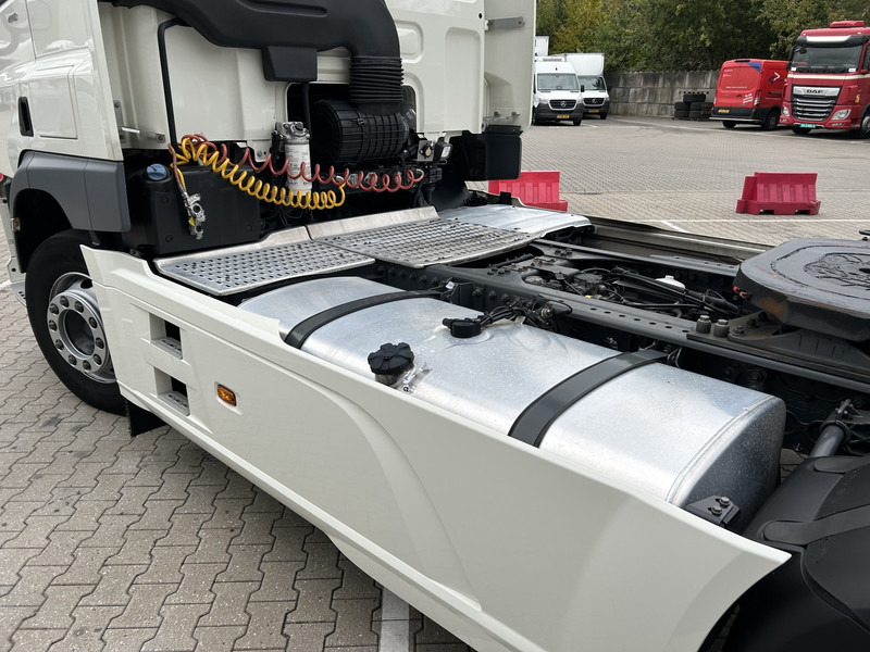 Vetopöytäauto DAF CF 410 FT Space Cab / 229 dkm / NL Truck / APK TUV 01-26: kuva Vetopöytäauto DAF CF 410 FT Space Cab / 229 dkm / NL Truck / APK TUV 01-26