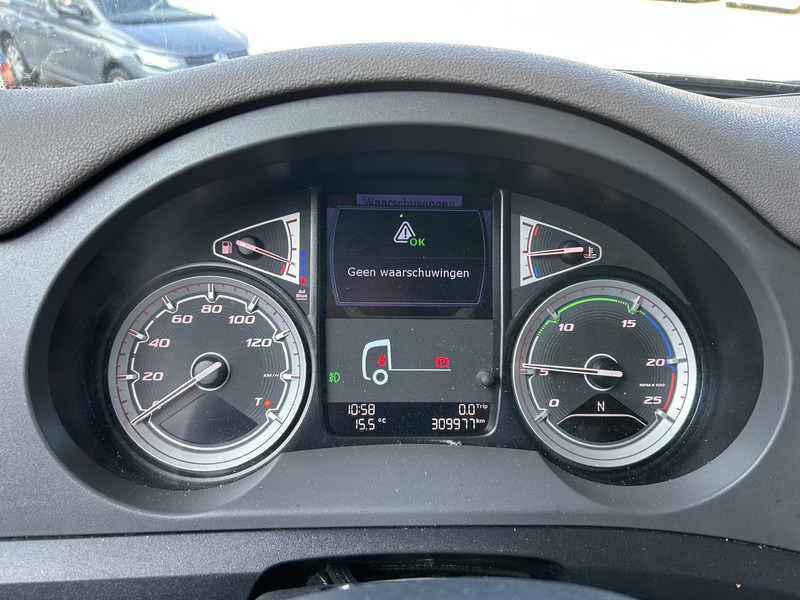 DAF CF 410 FT Space Cab / 309 dkm / Smart Tacho V2 / APK TUV 01-26 - Vetopöytäauto: kuva DAF CF 410 FT Space Cab / 309 dkm / Smart Tacho V2 / APK TUV 01-26 - Vetopöytäauto DAF CF 410 FT Space Cab / 309 dkm / Smart Tacho V2 / APK TUV 01-26 - Vetopöytäauto: kuva DAF CF 410 FT Space Cab / 309 dkm / Smart Tacho V2 / APK TUV 01-26 - Vetopöytäauto