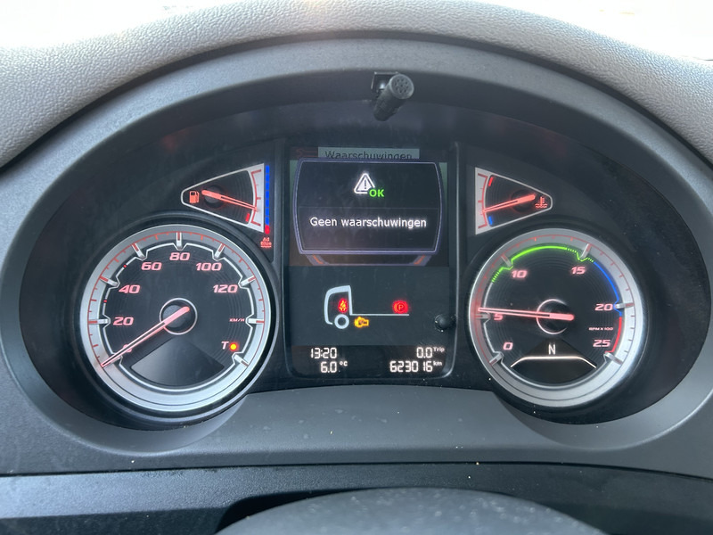 DAF CF 410 FT Space Cab / 623 dkm / New Tacho V2 / APK TUV 03-26 - Vetopöytäauto: kuva DAF CF 410 FT Space Cab / 623 dkm / New Tacho V2 / APK TUV 03-26 - Vetopöytäauto DAF CF 410 FT Space Cab / 623 dkm / New Tacho V2 / APK TUV 03-26 - Vetopöytäauto: kuva DAF CF 410 FT Space Cab / 623 dkm / New Tacho V2 / APK TUV 03-26 - Vetopöytäauto