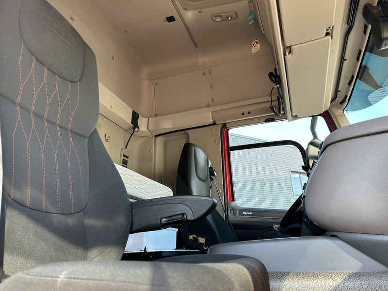 Leasing DAF CF 410 FT Space Cab / 678 dkm / Smart Tacho V2 / APK TUV 11-25 DAF CF 410 FT Space Cab / 678 dkm / Smart Tacho V2 / APK TUV 11-25: kuva Leasing DAF CF 410 FT Space Cab / 678 dkm / Smart Tacho V2 / APK TUV 11-25 DAF CF 410 FT Space Cab / 678 dkm / Smart Tacho V2 / APK TUV 11-25