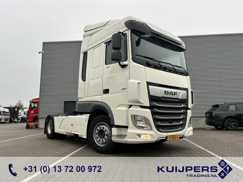 DAF XF 480 FT Space Cab / 450 dkm / New Tacho V2 / 2 Tanks / APK TUV 07-26 - Vetopöytäauto: kuva DAF XF 480 FT Space Cab / 450 dkm / New Tacho V2 / 2 Tanks / APK TUV 07-26 - Vetopöytäauto DAF XF 480 FT Space Cab / 450 dkm / New Tacho V2 / 2 Tanks / APK TUV 07-26 - Vetopöytäauto: kuva DAF XF 480 FT Space Cab / 450 dkm / New Tacho V2 / 2 Tanks / APK TUV 07-26 - Vetopöytäauto