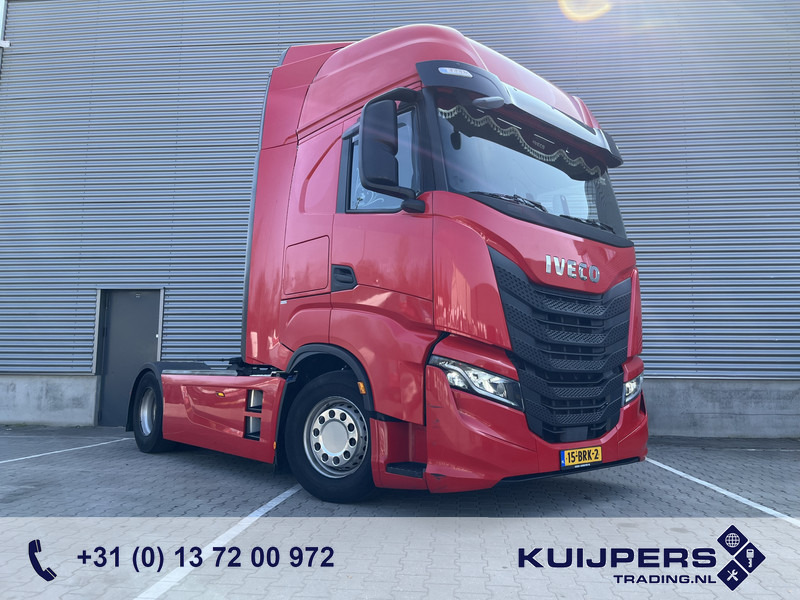 Iveco S-Way AT 420 / Full LED / 569 dkm / 2 Tanks / 2 Fridge / APK TUV 03-26 - Vetopöytäauto: kuva Iveco S-Way AT 420 / Full LED / 569 dkm / 2 Tanks / 2 Fridge / APK TUV 03-26 - Vetopöytäauto Iveco S-Way AT 420 / Full LED / 569 dkm / 2 Tanks / 2 Fridge / APK TUV 03-26 - Vetopöytäauto: kuva Iveco S-Way AT 420 / Full LED / 569 dkm / 2 Tanks / 2 Fridge / APK TUV 03-26 - Vetopöytäauto