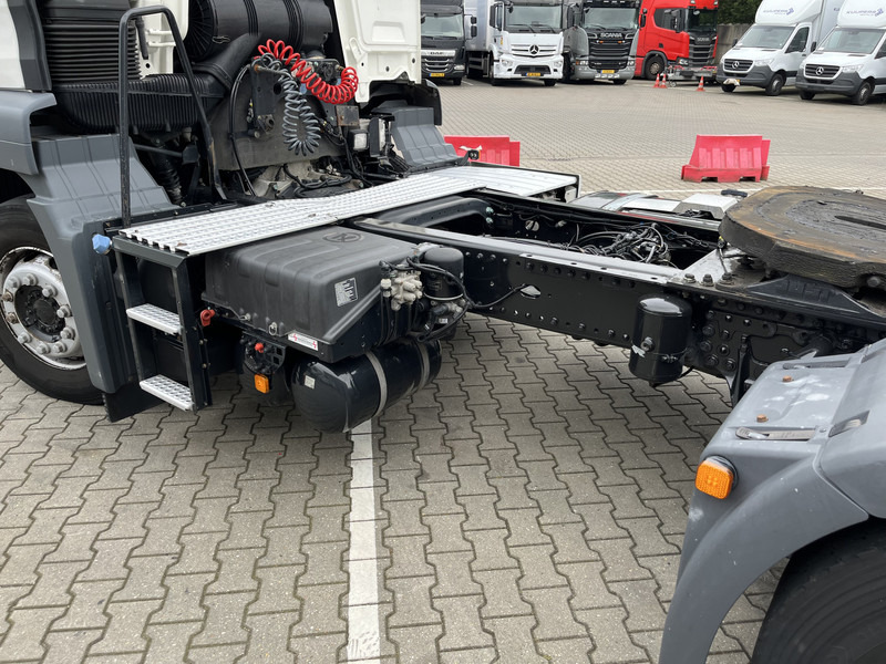 Vetopöytäauto MAN TGS 18.360 Euro 6 / 204 dkm / Airco / NL Truck: kuva Vetopöytäauto MAN TGS 18.360 Euro 6 / 204 dkm / Airco / NL Truck