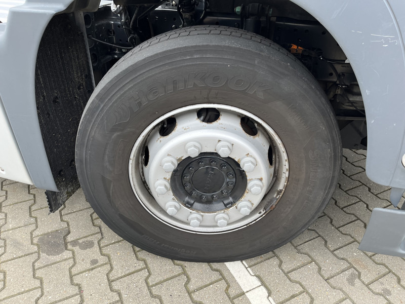 Vetopöytäauto MAN TGS 18.360 Euro 6 / 204 dkm / Airco / NL Truck: kuva Vetopöytäauto MAN TGS 18.360 Euro 6 / 204 dkm / Airco / NL Truck