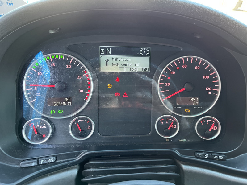 MAN TGX 18.440 XXL / 684 dkm / 2 Tanks / Stand klima / APK TUV 09-25 - Vetopöytäauto: kuva MAN TGX 18.440 XXL / 684 dkm / 2 Tanks / Stand klima / APK TUV 09-25 - Vetopöytäauto MAN TGX 18.440 XXL / 684 dkm / 2 Tanks / Stand klima / APK TUV 09-25 - Vetopöytäauto: kuva MAN TGX 18.440 XXL / 684 dkm / 2 Tanks / Stand klima / APK TUV 09-25 - Vetopöytäauto