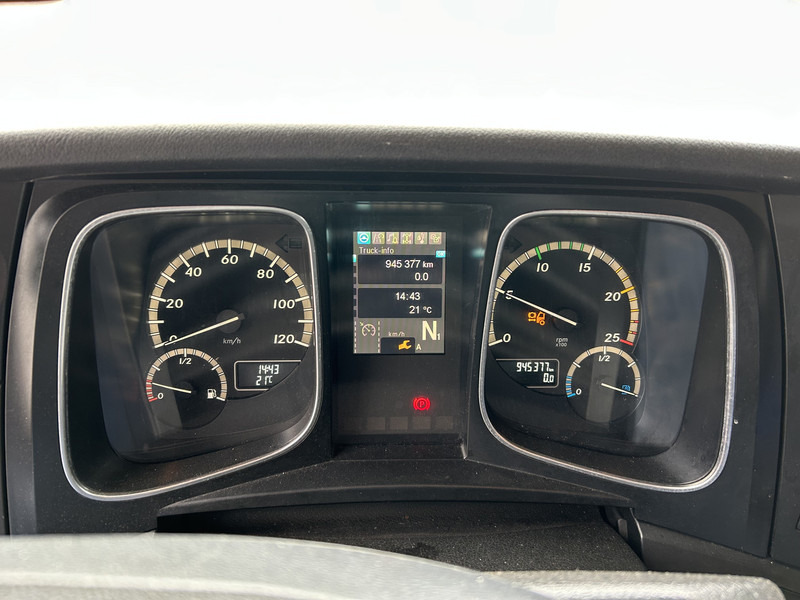Mercedes-Benz Actros 1842 Streamspace / 945 dkm / 2 Tanks / NL Truck - Vetopöytäauto: kuva Mercedes-Benz Actros 1842 Streamspace / 945 dkm / 2 Tanks / NL Truck - Vetopöytäauto Mercedes-Benz Actros 1842 Streamspace / 945 dkm / 2 Tanks / NL Truck - Vetopöytäauto: kuva Mercedes-Benz Actros 1842 Streamspace / 945 dkm / 2 Tanks / NL Truck - Vetopöytäauto