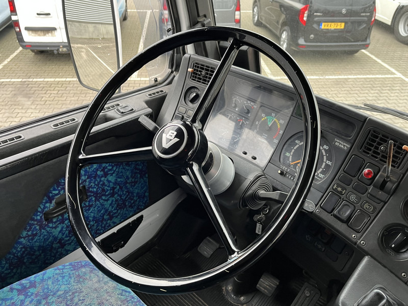Scania R 143H V8 500 Streamline / V8 Sound / Retarder / Old Skool Classic - Vetopöytäauto: kuva Scania R 143H V8 500 Streamline / V8 Sound / Retarder / Old Skool Classic - Vetopöytäauto Scania R 143H V8 500 Streamline / V8 Sound / Retarder / Old Skool Classic - Vetopöytäauto: kuva Scania R 143H V8 500 Streamline / V8 Sound / Retarder / Old Skool Classic - Vetopöytäauto