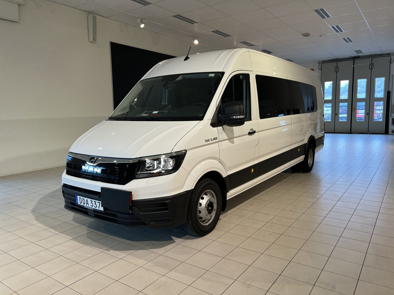 MAN TGE 5.160 Intercity - Minibussi, Pikkubussi: kuva MAN TGE 5.160 Intercity - Minibussi, Pikkubussi MAN TGE 5.160 Intercity - Minibussi, Pikkubussi: kuva MAN TGE 5.160 Intercity - Minibussi, Pikkubussi